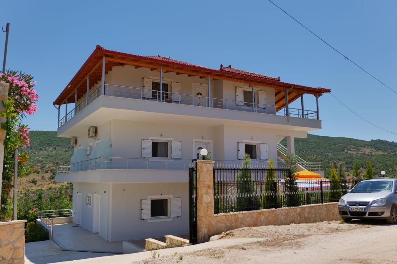 Vila Ervin 사밀 외부 사진